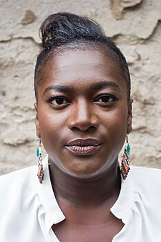 Porträt von Thelma Buabeng