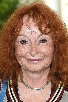 Porträt von Vivian Naefe