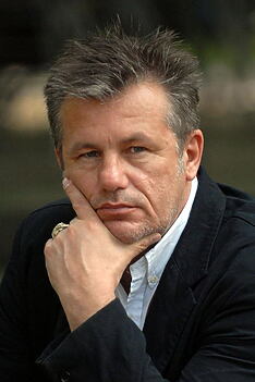 Porträt von Volker Weicker