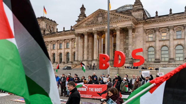 Bild aus der Serie Die Sache mit den Juden