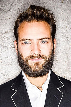 Porträt von Alessandro Borghi