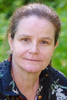 Porträt von Katrin Pollitt