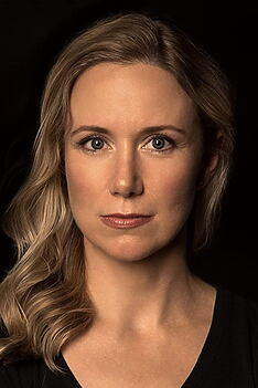 Porträt von Laura Ault