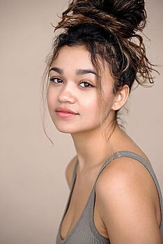 Porträt von Madison Bailey