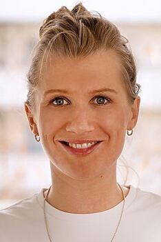 Porträt von Adrienne Selmke