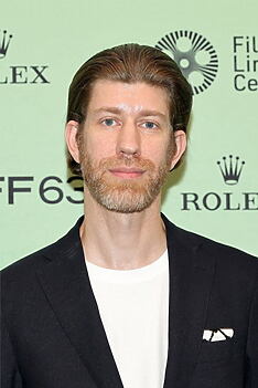 Porträt von Jason Coombs