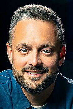 Porträt von Nate Bargatze