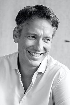 Porträt von Sascha Schwill