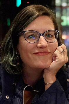 Porträt von Alison Locke