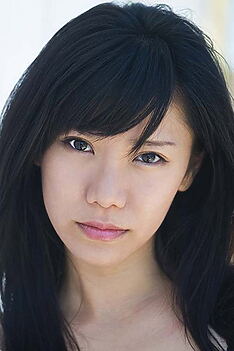 Porträt von Narisa Suzuki
