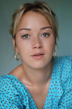 Porträt von Hannah Traylen