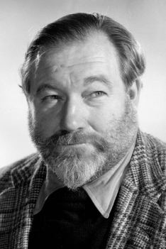 Porträt von James Robertson Justice