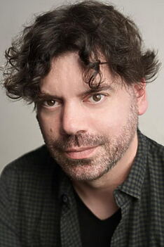 Porträt von Julian M. Deuster