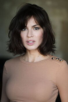 Porträt von Natalia Avelon