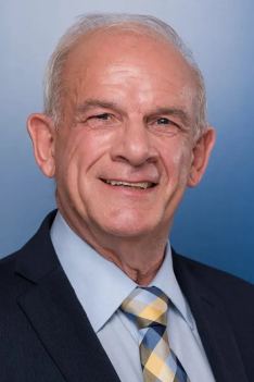 Porträt von Peter Hahne